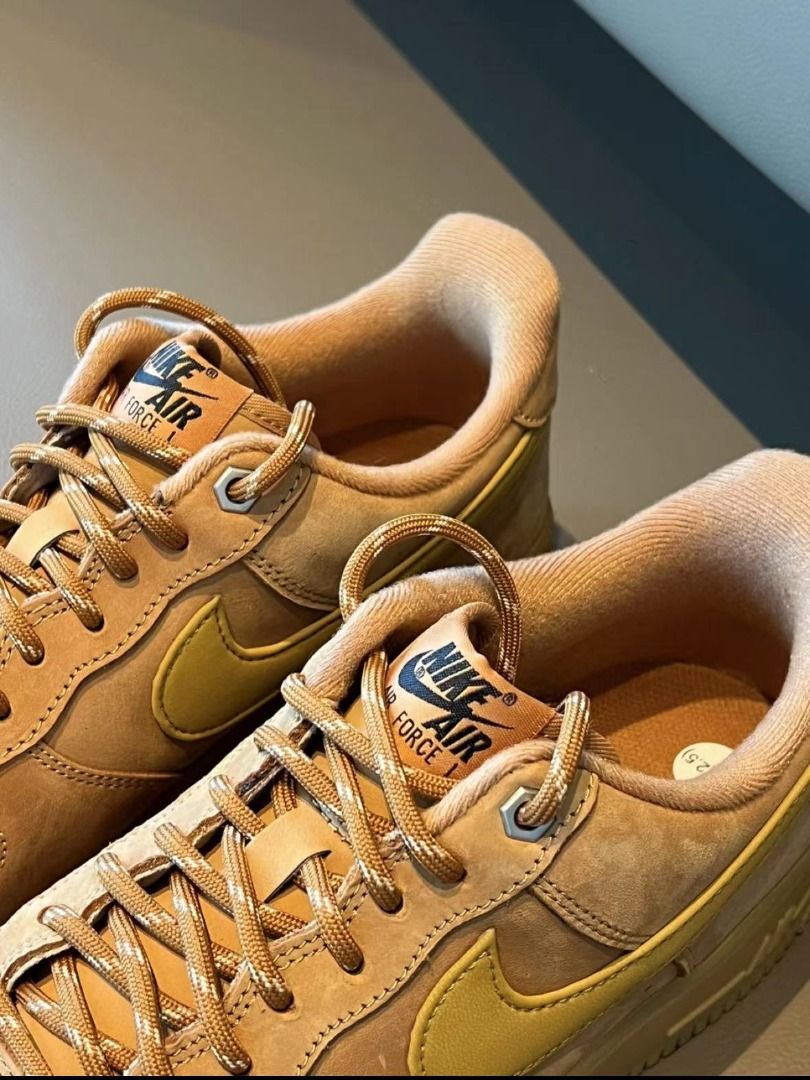 Nike Air Force 1 Low 07 LV8