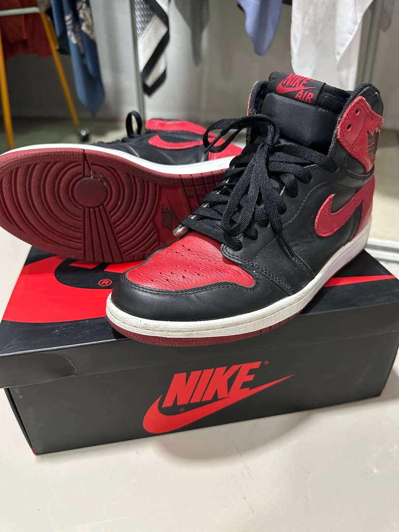 Jordan 1 bred toe size 9 hotsell