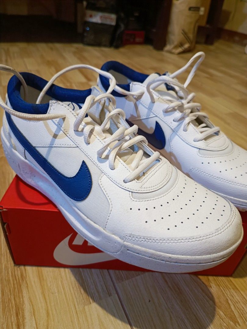 nikecourt air zoom ultra