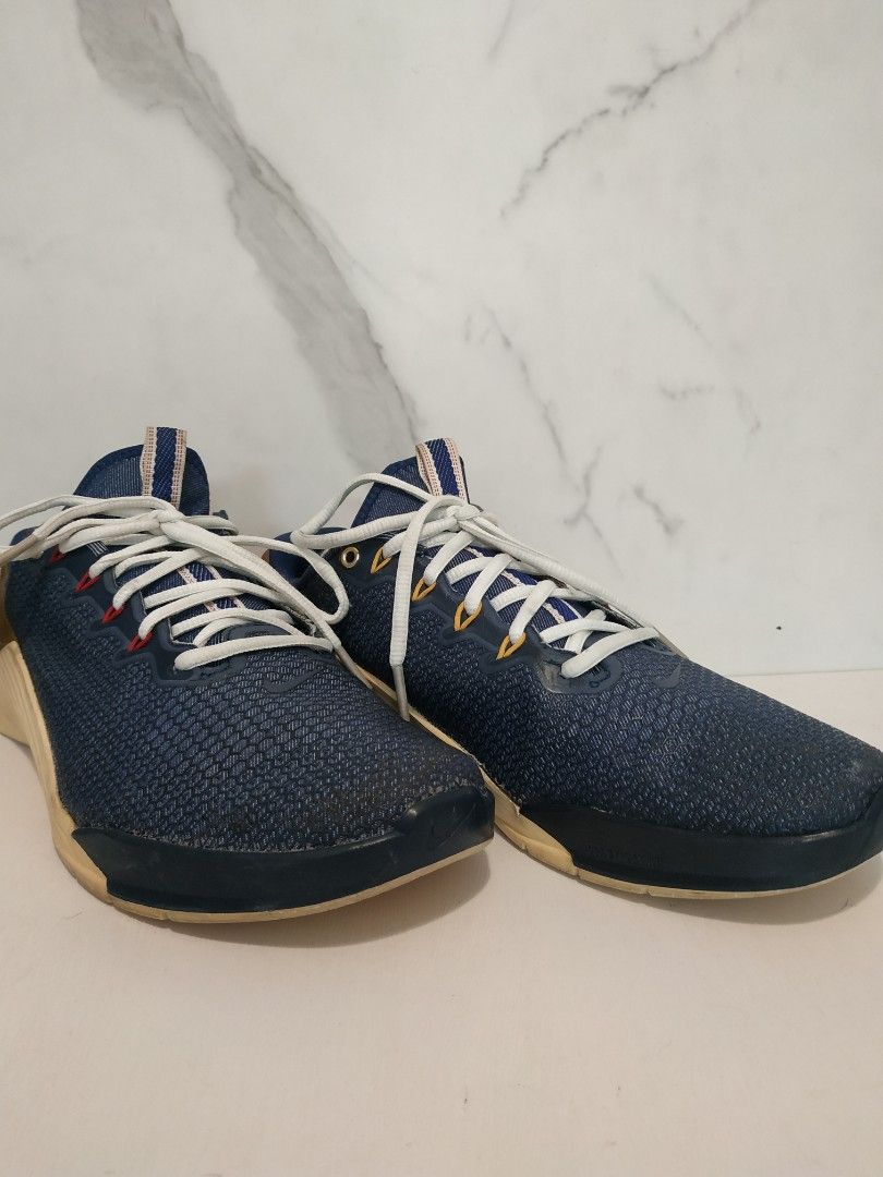 unisex nike metcon 5 amp