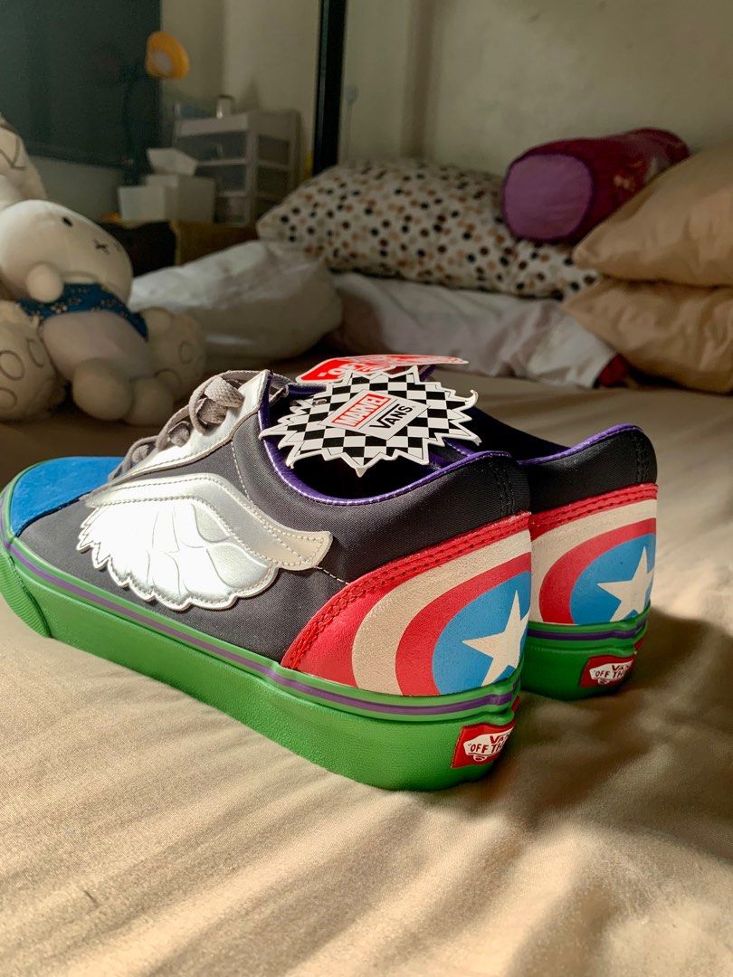 Captain marvel vans size 9 cheap