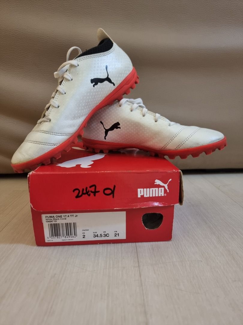 Puma Kids Soccer boots Euro34.5