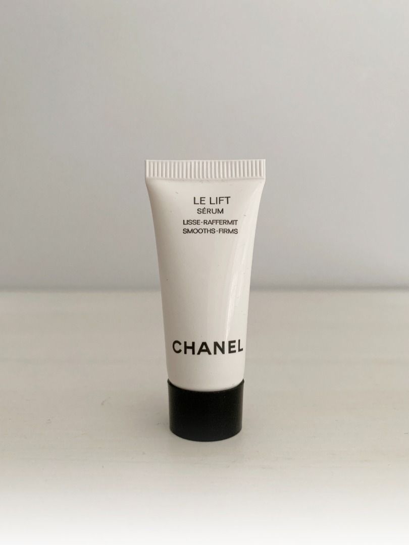 Chanel le cheap lift travel set