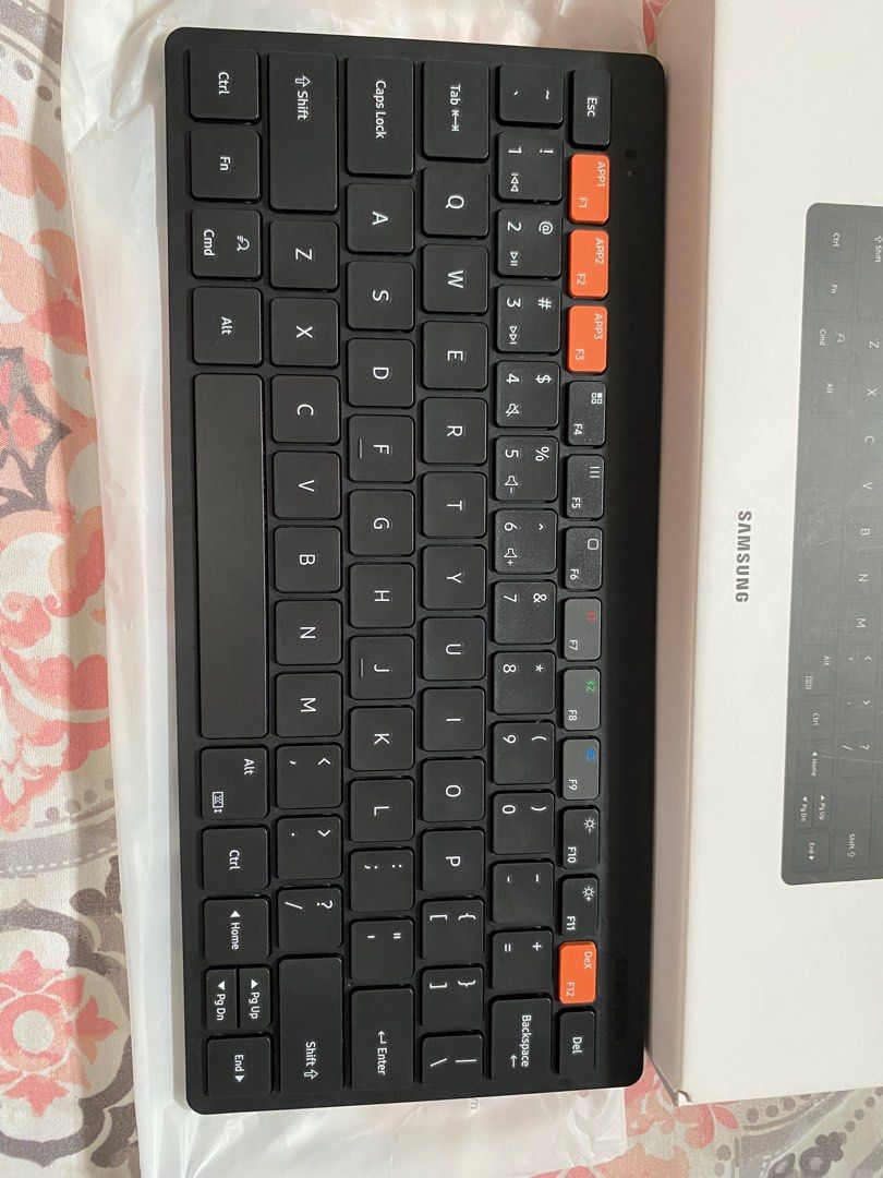 Samsung Keyboad Samsung keyboard, Computers & Tech, Parts & Accessories, Computer ...