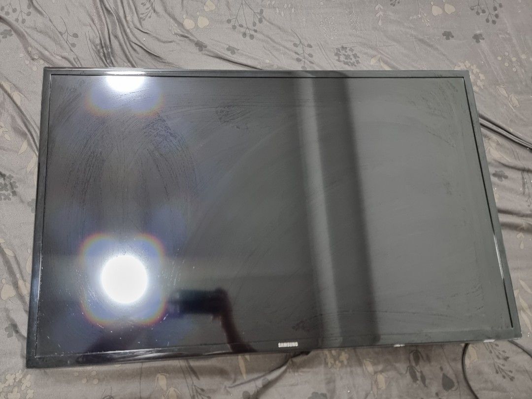SAMSUNG LED TV 41 inch, TV & Home Appliances, TV & Entertainment, TV on ...