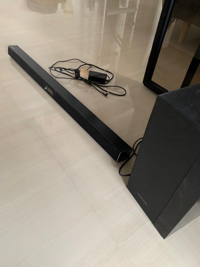 Samsung Soundbar HWJ450 with Subwoofer, Audio, Soundbars, Speakers