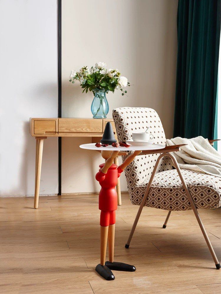 Side table (Category: Shelves, Cabinets & Racks) located in Singapore. Submitted by cristina.zheng (Listing ID 1271824761, Image 1). Description: .