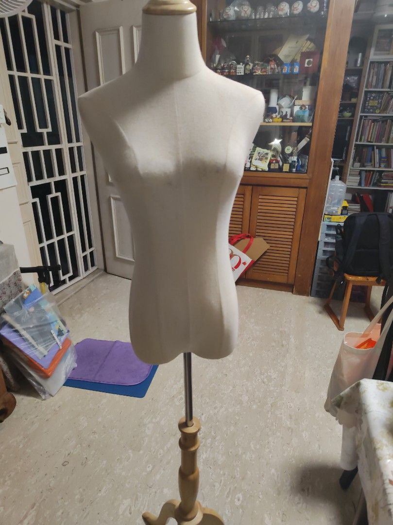 Size 16 Female Tailors Dressmaker Mannequin Bust Fashion Dummy