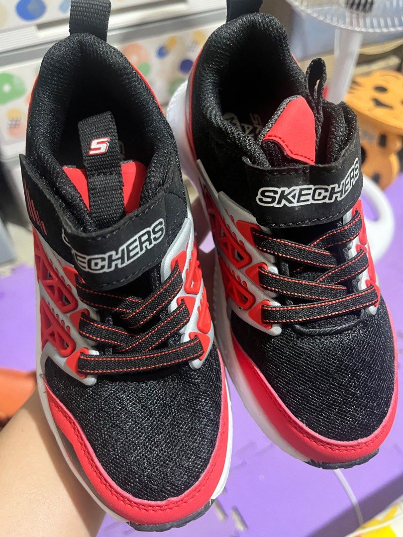 Skechers kids' shop turbo spike sneaker