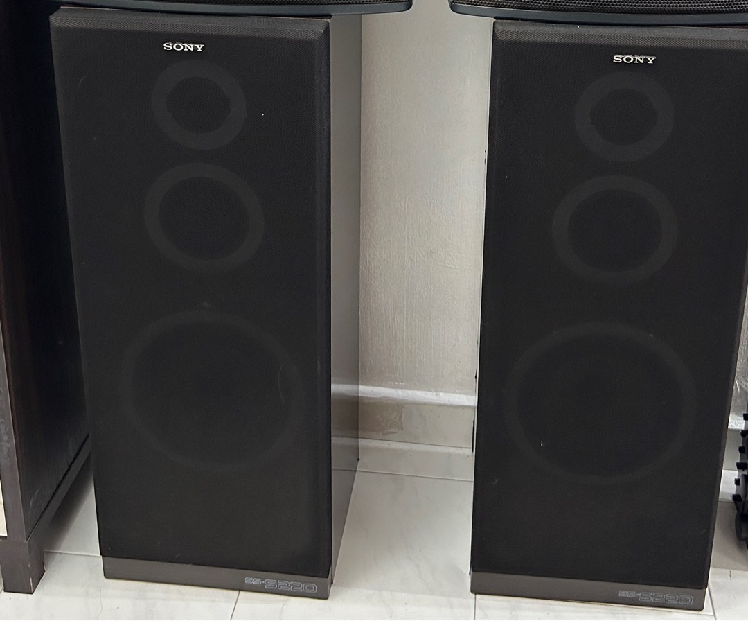 Sony tower Speakers, Audio, Soundbars, Speakers & Amplifiers on Carousell