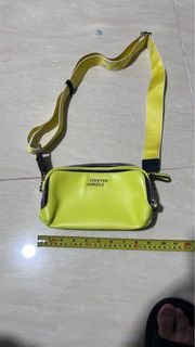 （分類：）位於 。 由 drmartin449449 提交（商品編號 1271888770，圖片 1）。簡介： 。