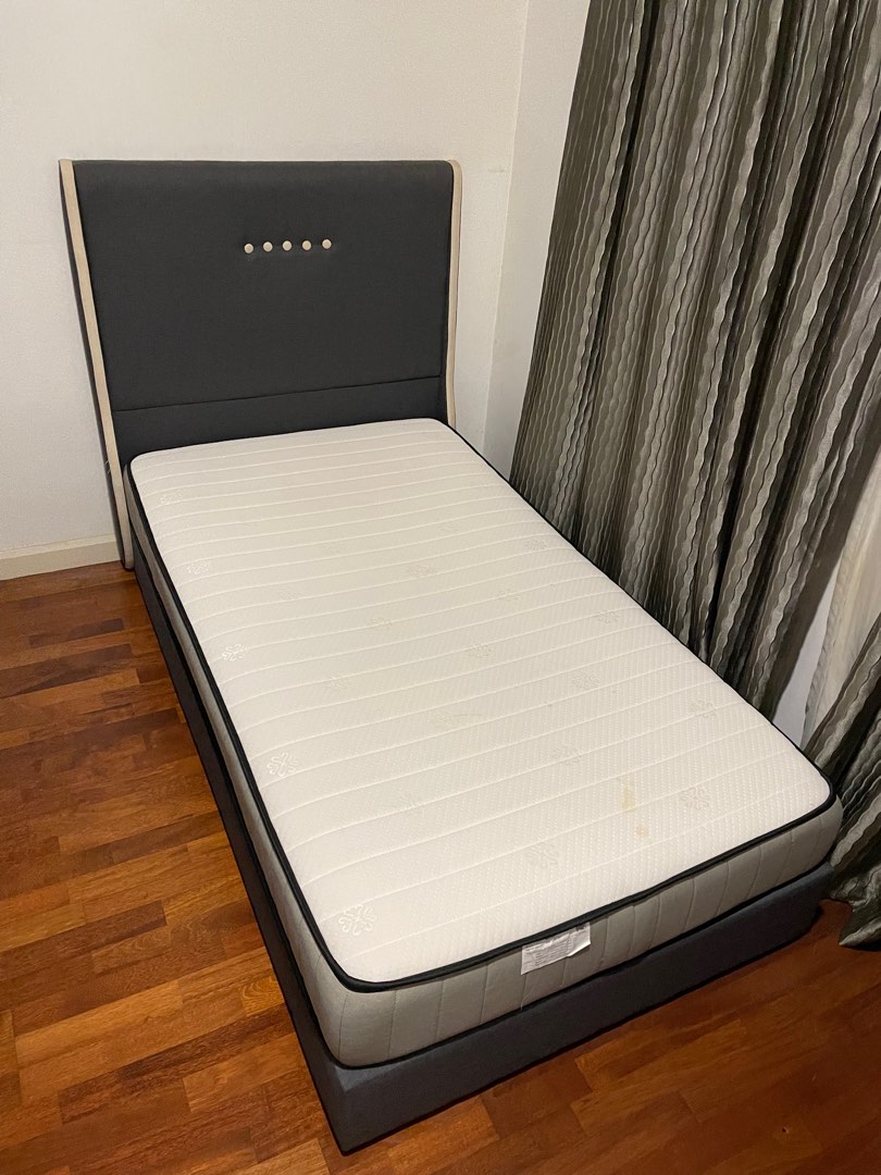 Harvey Norman Backpedic Super Single Mattress w Divan Bed, Furniture