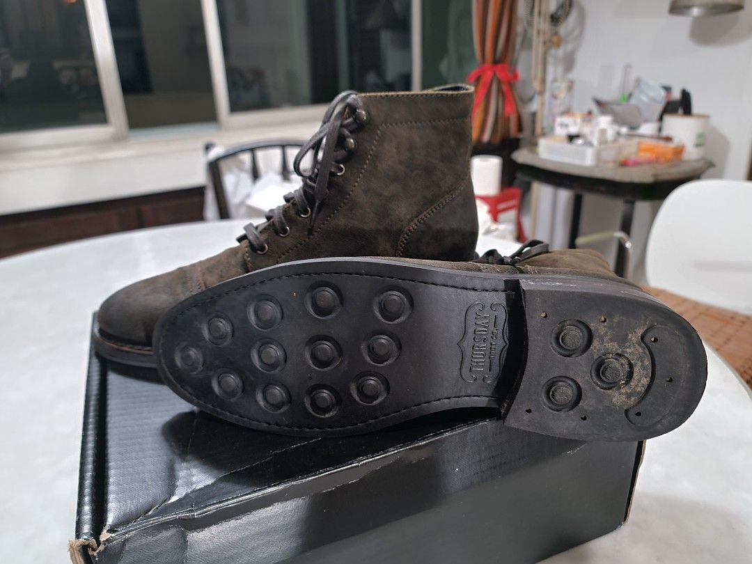 Dark olive discount suede thursday boots