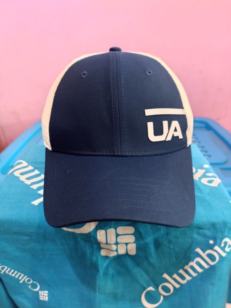 Topi golf on sale under armour original