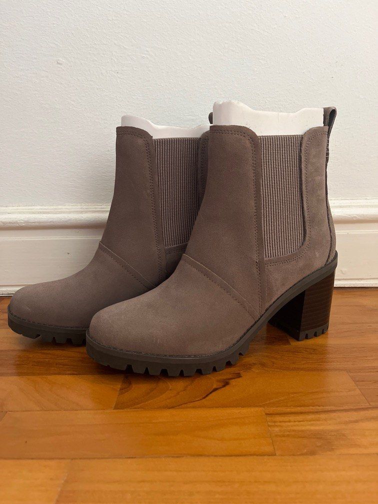 Ugg block deals heel boots