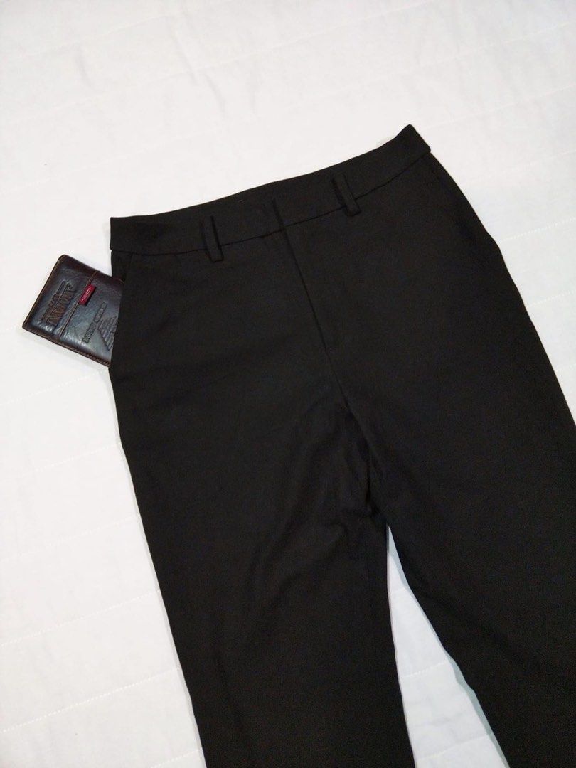 Uniqlo Heat Tech Smart Slim Fit Pants (Stripes), Men's Fashion, Bottoms,  Trousers on Carousell