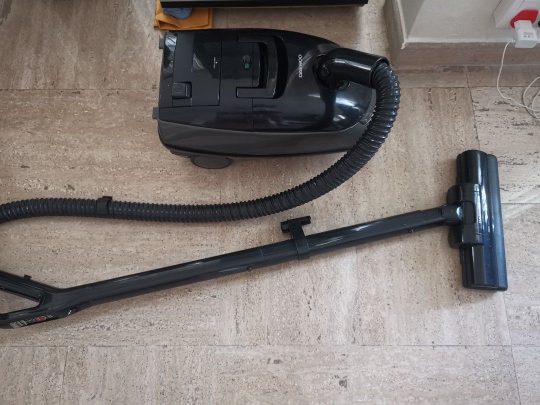 Vacuum cleaner Daewoo, TV & Home Appliances, Vacuum Cleaner