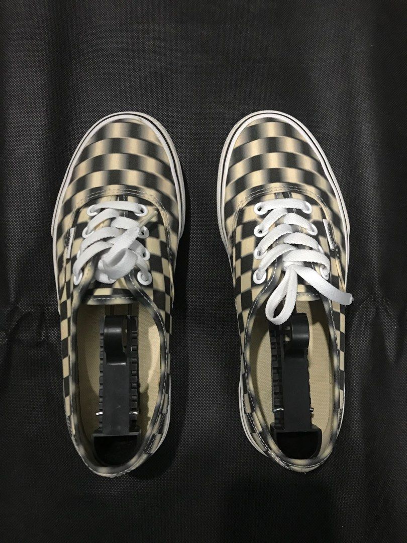 Blur authentic vans top