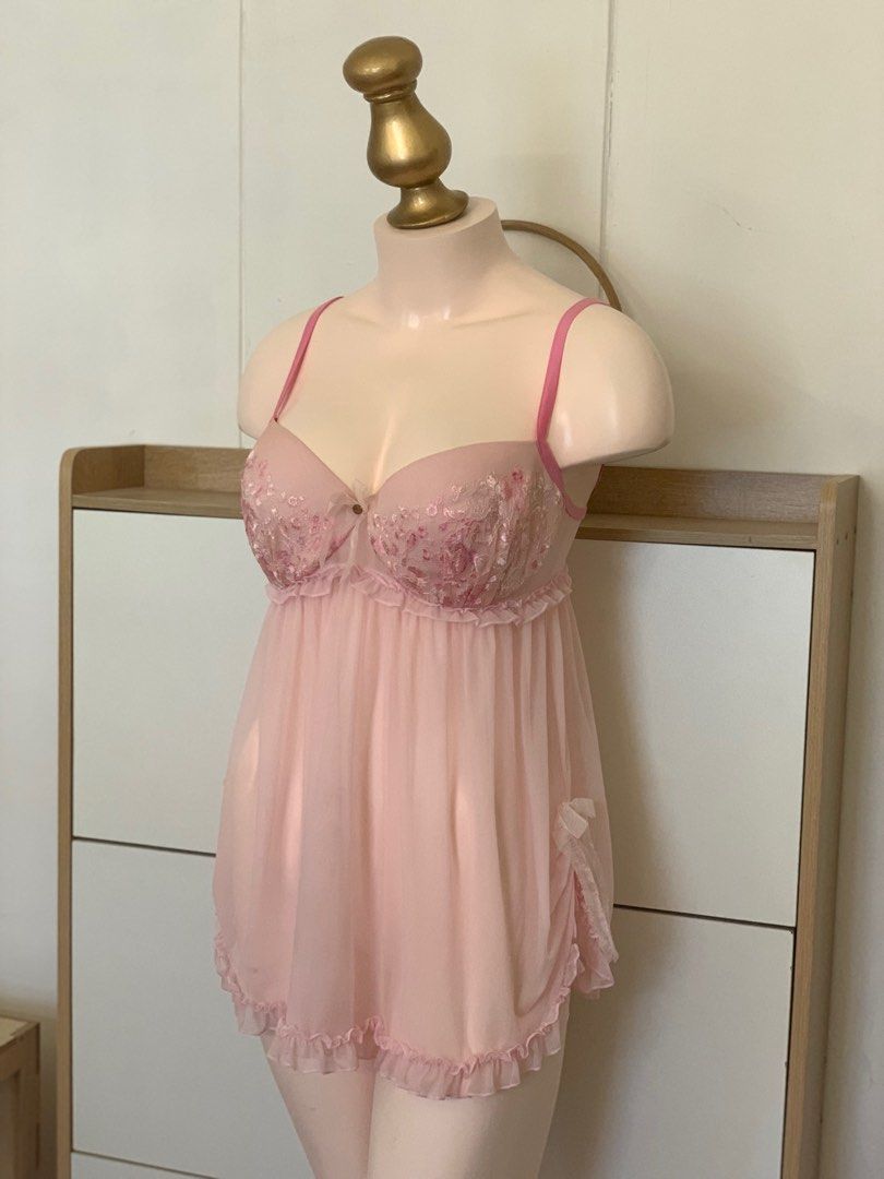 Vintage Victorias Secret white lace babydoll slip