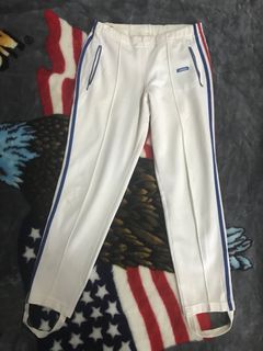 (Category: ) located in . Submitted by roronoa190 (Listing ID 1271745324, Image 1). Description: .