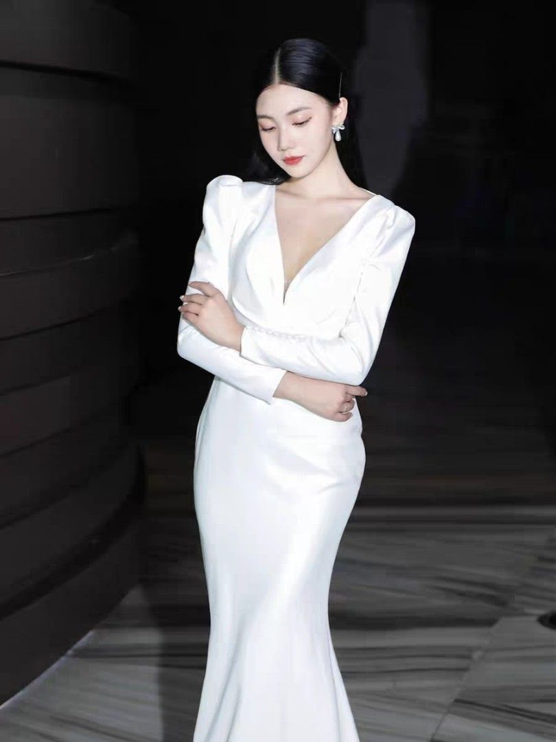 Ladies white long dress Outlet