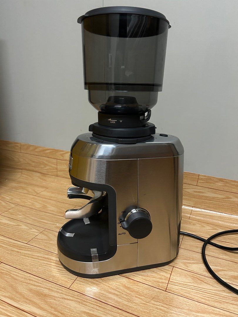 WPM ZD17N coffee grinder 意式錐刀咖啡研磨機, 家庭電器, 其他家庭電器 Carousell