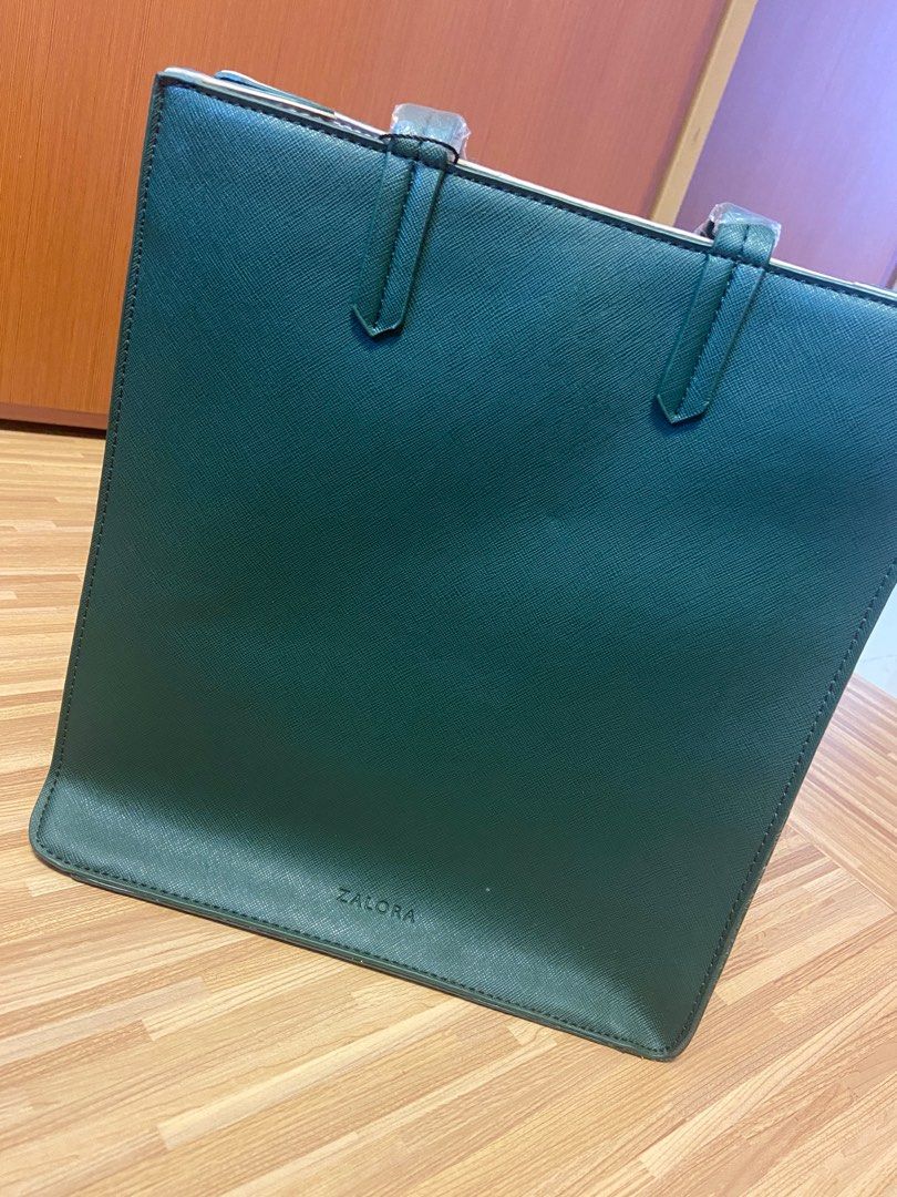 Zalora tote bag store