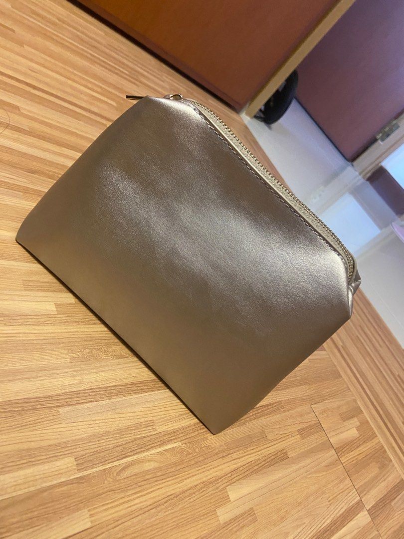 Zalora pouch bag 2025