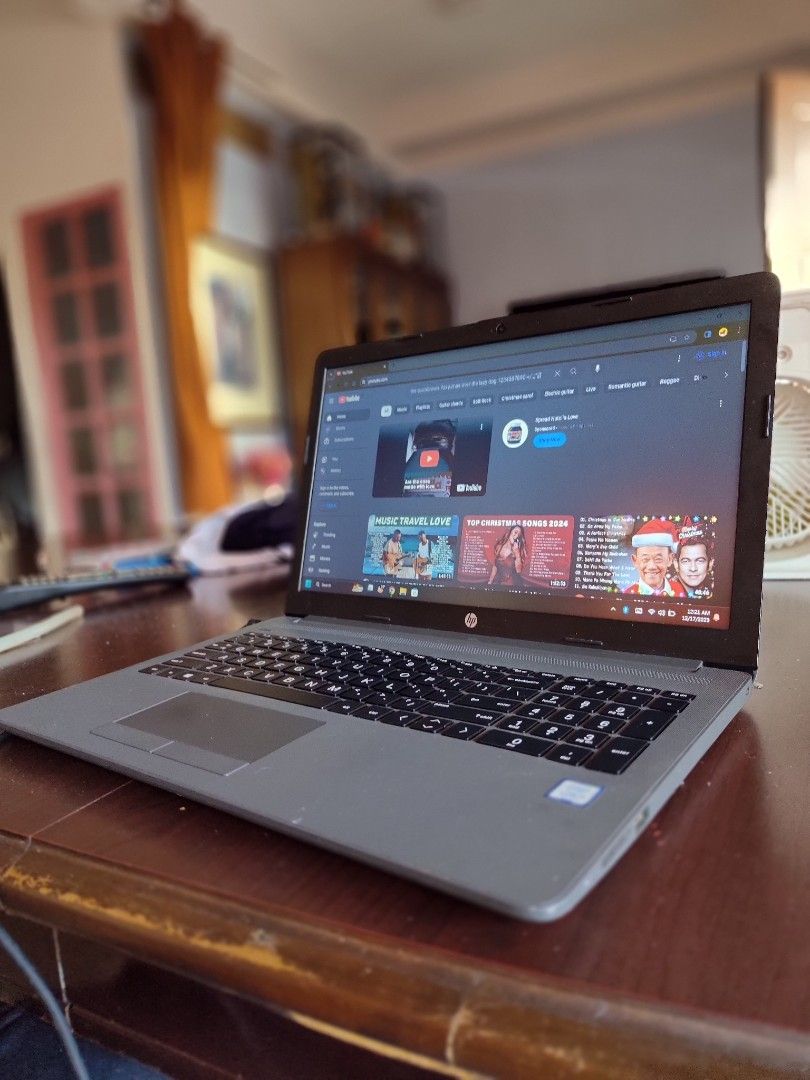7th Gen Core i3 with 8gb ram and 128gb ssd 15.6inch LED Webcam wifi 3D ...