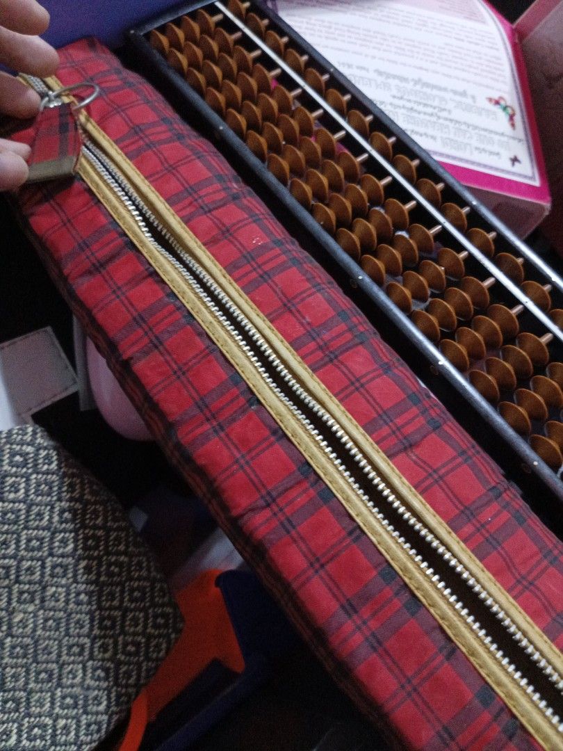 abacus with case (Category: Educational & Learning Toys) located in San Juan City. Submitted by usimportedgoods08 (Listing ID 1272232374, Image 3). Description: .
