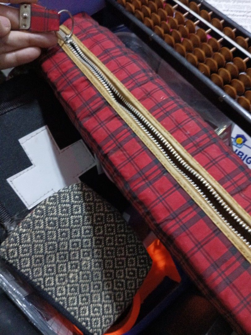 abacus with case (Category: Educational & Learning Toys) located in San Juan City. Submitted by usimportedgoods08 (Listing ID 1272232374, Image 2). Description: .
