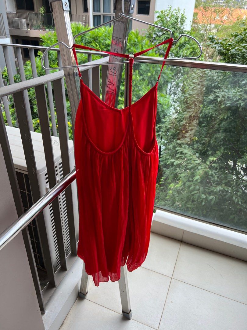 Abercrombie red dress shop