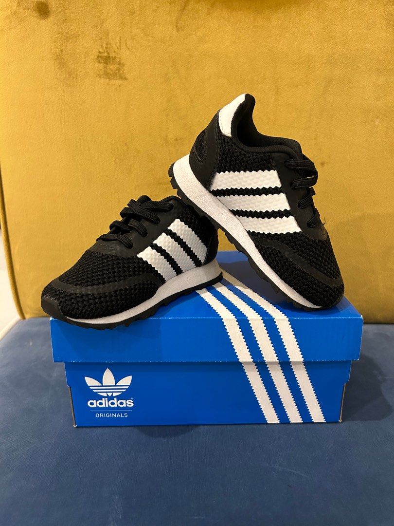 Adidas baby boy trainers hot sale