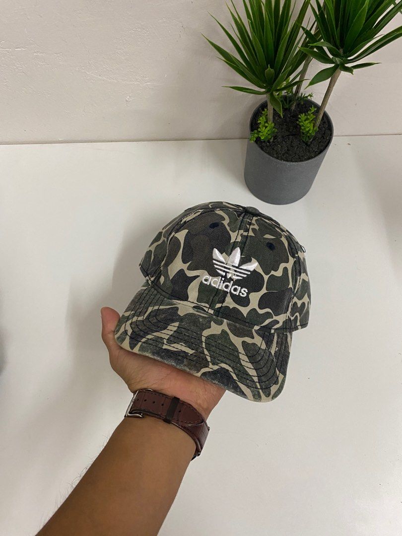 Adidas camo cheap hat womens