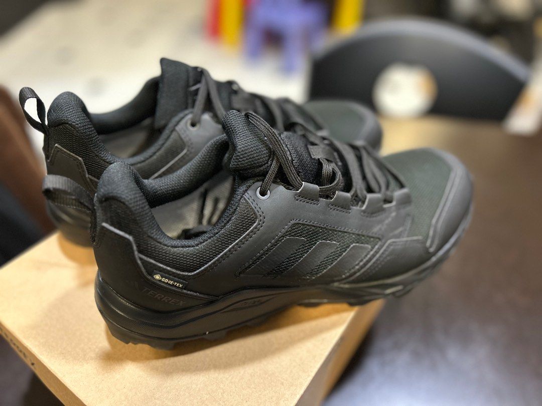 Adidas women's store terrex tracerocker