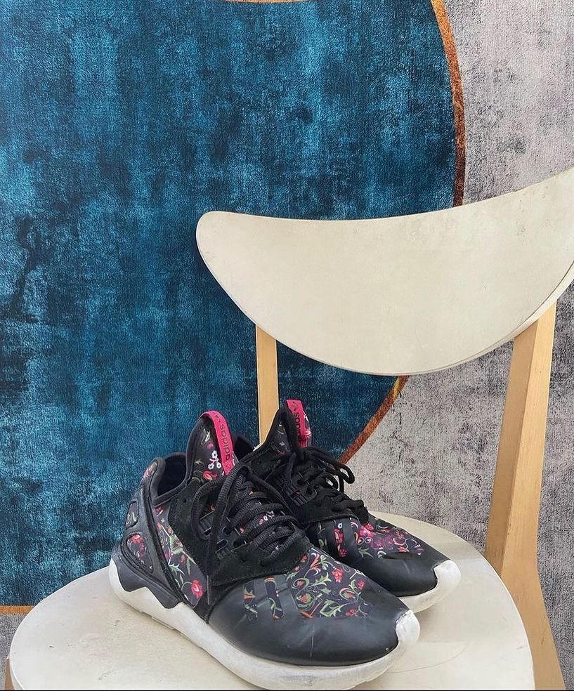Adidas tubular flower hot sale