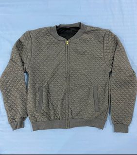 (Category: ) located in . Submitted by gallery1910 (Listing ID 1271964569, Image 1). Description: .