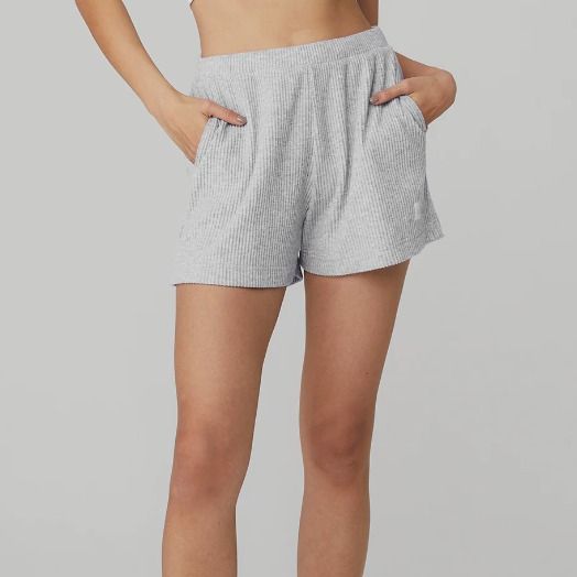 Alo shorts yoga outlet