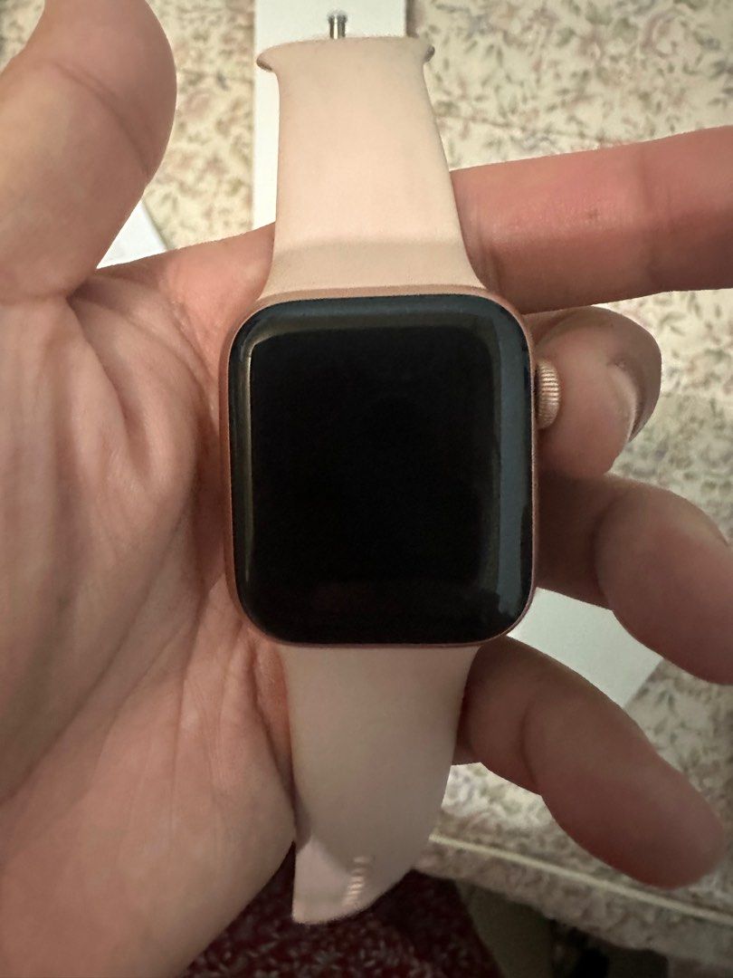 Apple watch series 6 40mm gps cellular gold pink band best sale