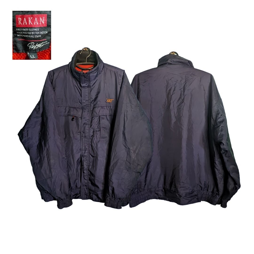 ART windbreaker (Category: Coats, Jackets and Outerwear) located in Calaca. Submitted by odnarf (Listing ID 1272214487, Image 1). Description: good condition no issue 10/10 color rate 27 length | 25 width.