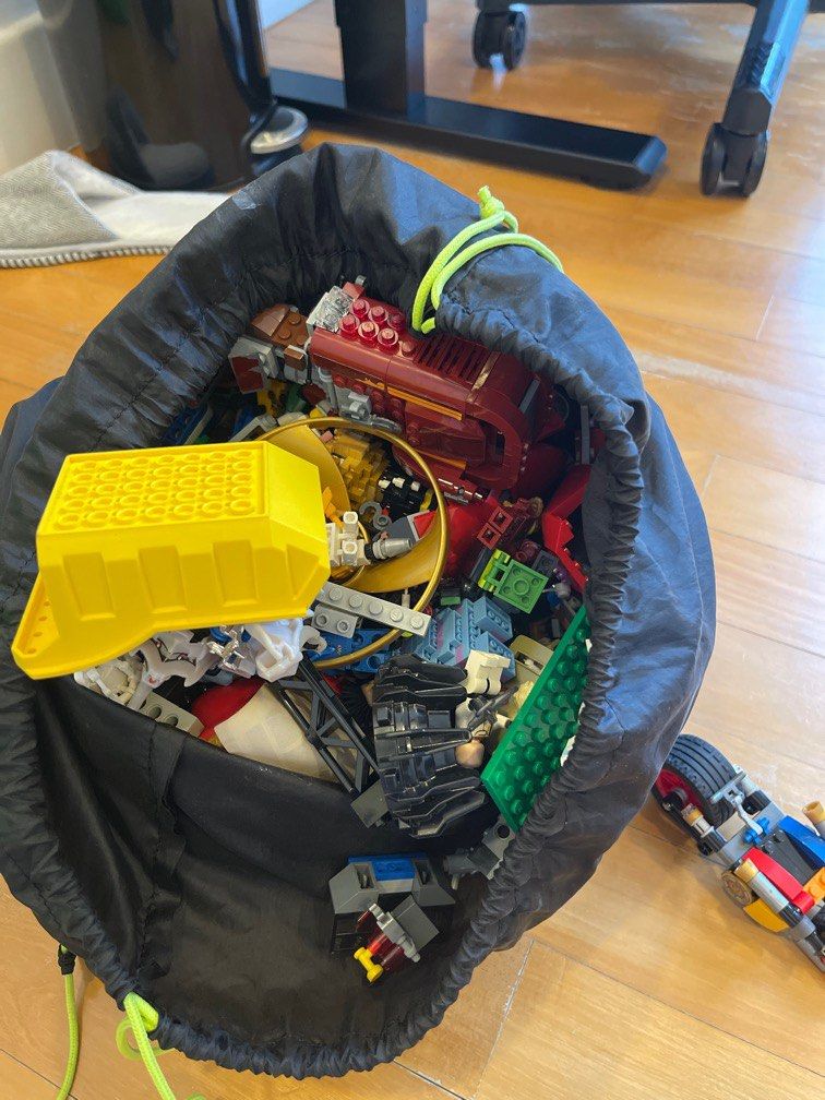 assorted lego blocks