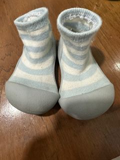 (Category: ) located in . Submitted by anneooi (Listing ID 1272187283, Image 1). Description: .