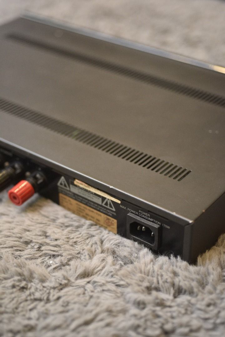 Audiophile Chrome B&W Aura VA50 Integrated Amplifier 50wpc into 8ohm