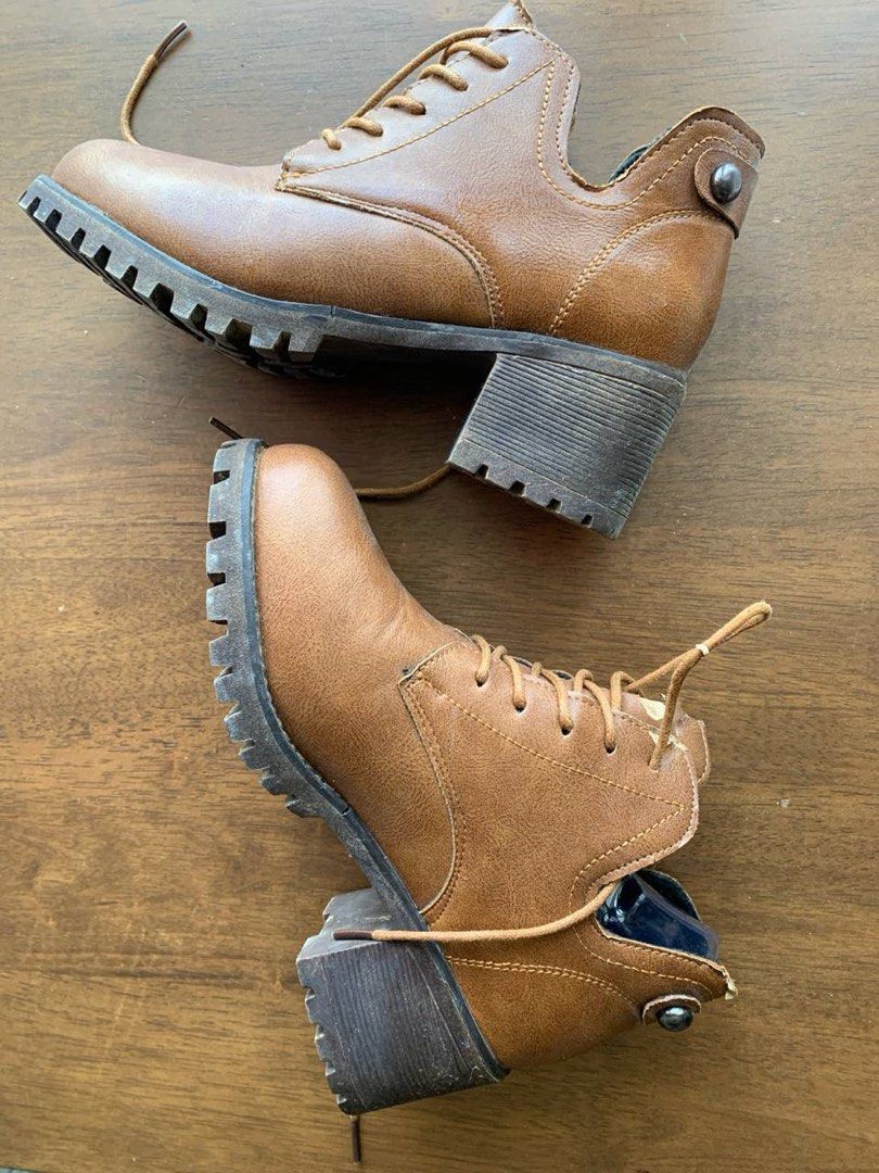 2 inch deals ankle boots