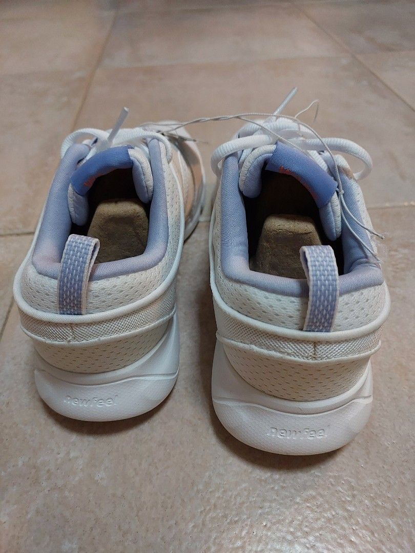 BRAND NEW Decathlon Newfeel Womens Walking Shoes White Lilac