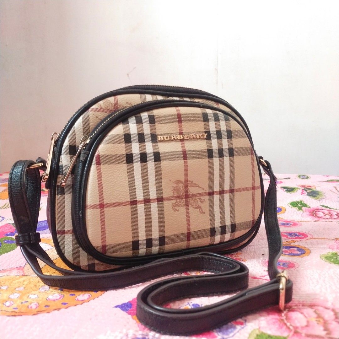 Burberry shoulder outlet bags