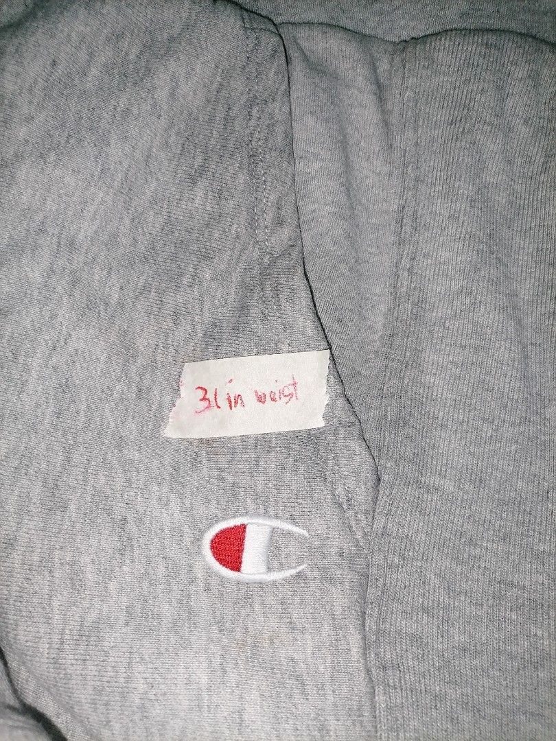 Champion Women Sweatshirt Large