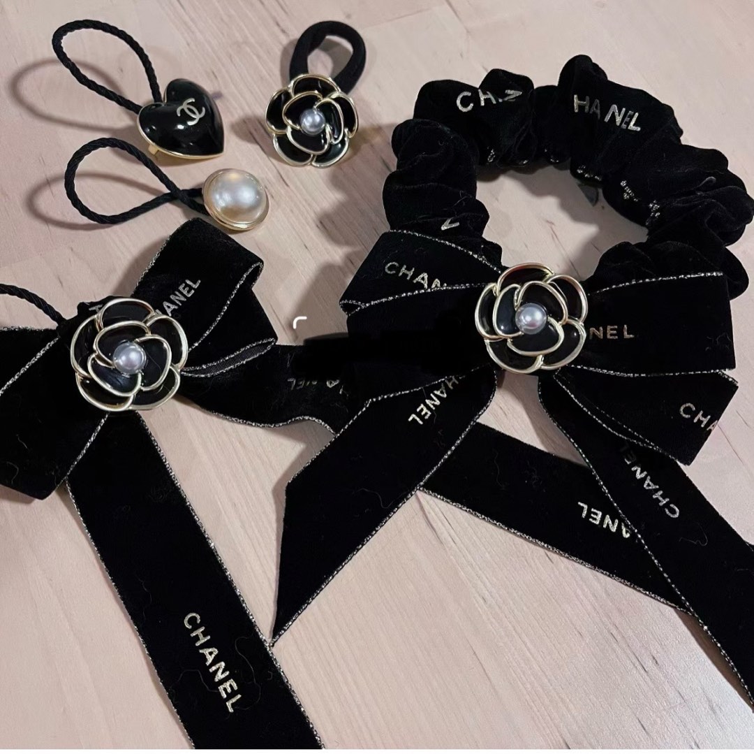 Chanel 2023 Christmas Limited Ribbon & Charms of Camellia or
