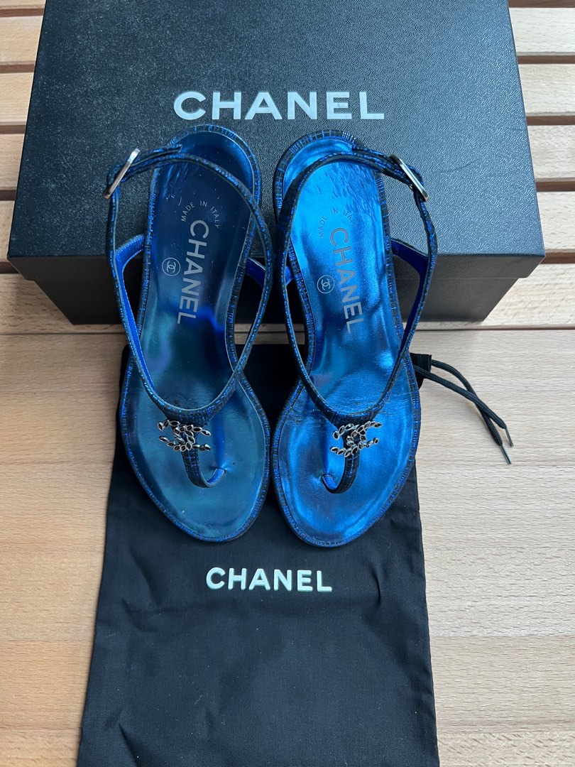 Chanel Thong Sandals, Luxury, Sneakers & Footwear on Carousell