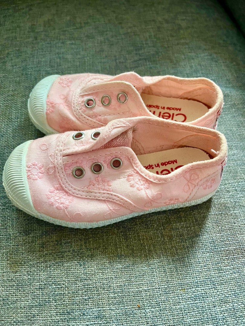 Cienta outlet slip on